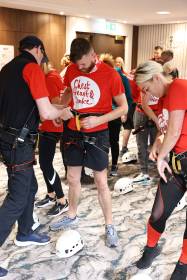 NICHS Abseil 018